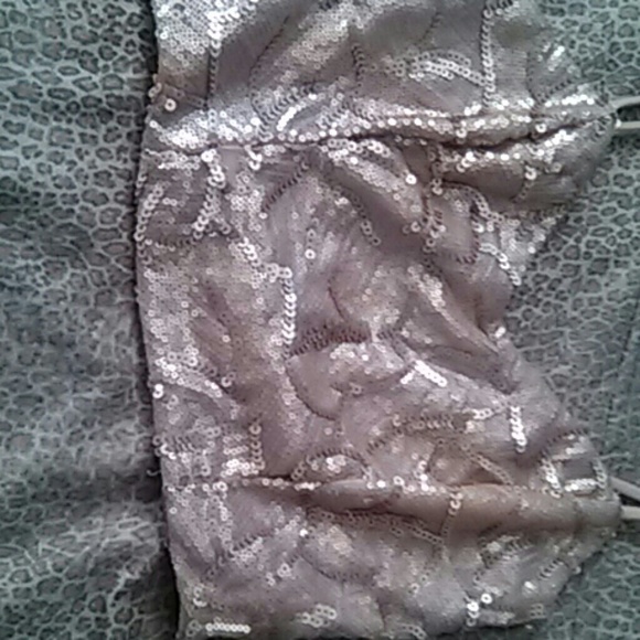 Cream camisole top - Picture 1 of 3